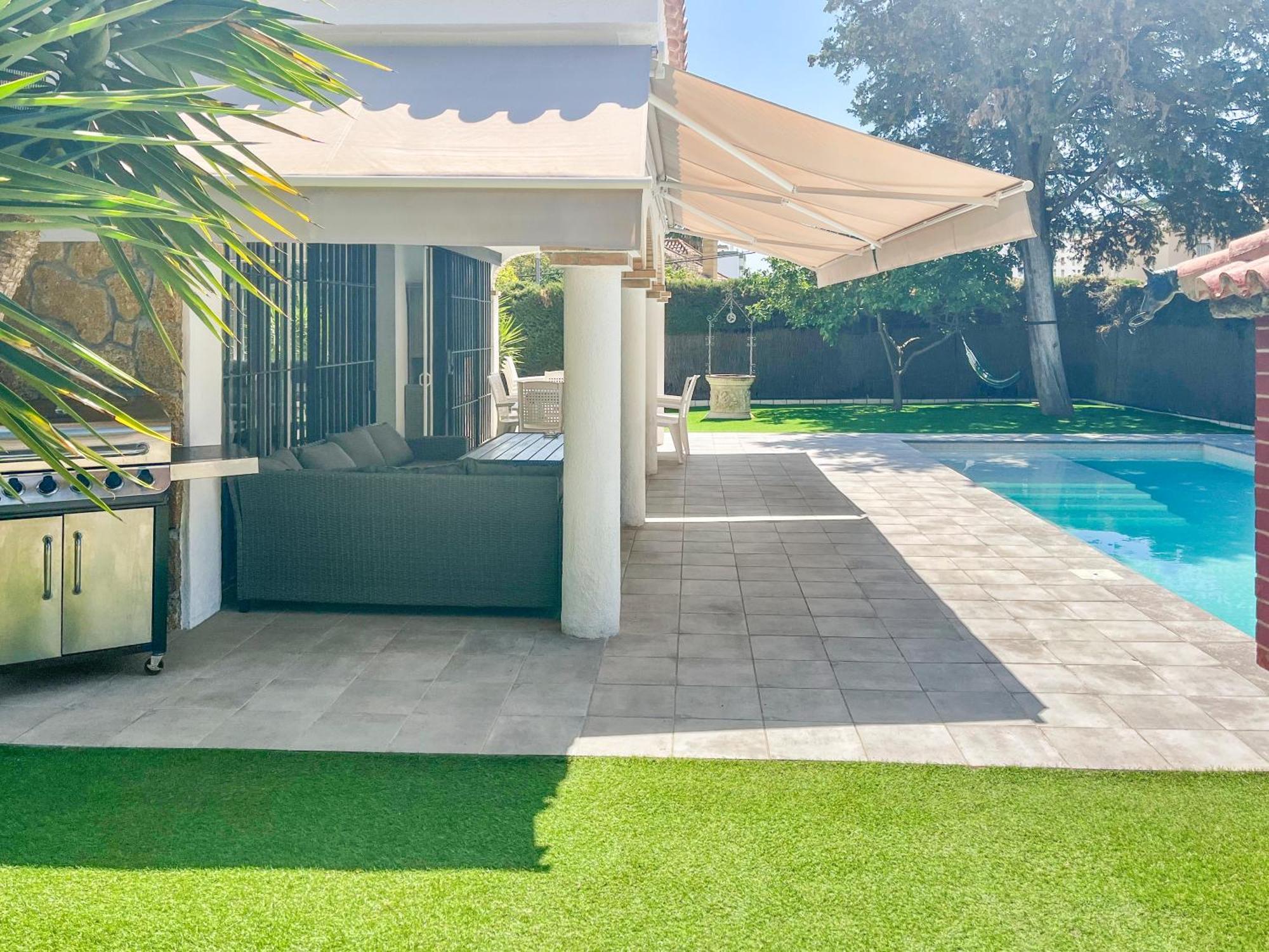 Villa Alamos Jerez I Piscina Salada Climatizada I Bbq I Jardines I 850M2 Jerez de la Frontera Dış mekan fotoğraf