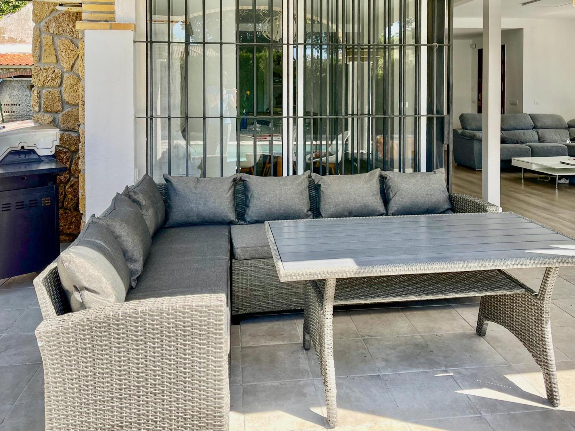 Villa Alamos Jerez I Piscina Salada Climatizada I Bbq I Jardines I 850M2 Jerez de la Frontera Dış mekan fotoğraf